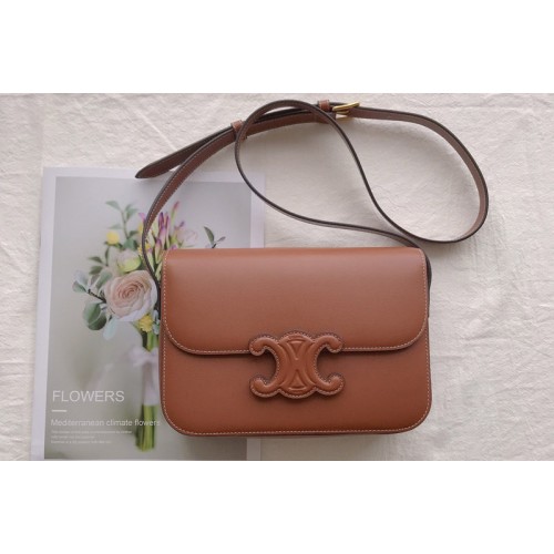 Celine MEDIUM BAG CUIR TRIOMPHE IN Tan NATURAL CALFSKIN Celine MEDIUM BAG CUIR TRIOMPHE IN Tan NATURAL CALFSKIN