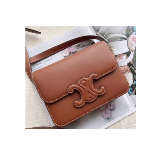 Celine TEEN BAG CUIR TRIOMPHE IN Tan NATURAL CALFSKIN Celine TEEN BAG CUIR TRIOMPHE IN Tan NATURAL CALFSKIN