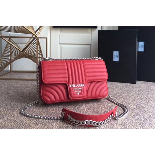 Prada 1BD108 Diagramme medium leather bags Red Stitched leather With Silver Chain Prada 1BD108 Diagramme medium leather bags Red Stitched leather With Silver Chain