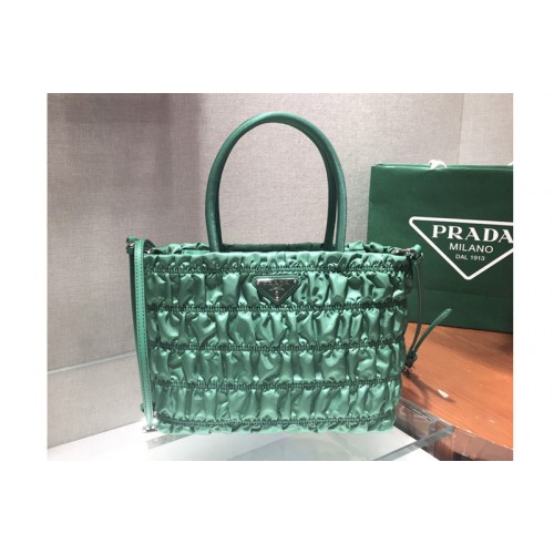 Prada 1BG321 Nylon tote Bag in Green Embossed nylon Prada 1BG321 Nylon tote Bag in Green Embossed nylon