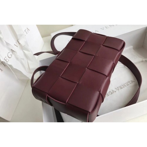 Bottega Veneta BV Cassette Crossbody bag In Burgunday Lambskin Leather Bottega Veneta BV Cassette Crossbody bag In Burgunday Lambskin Leather