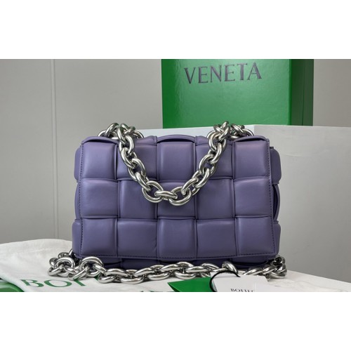 Bottega Veneta The Chain Cassette bag in maxi Purple Intrecciato Nappa leather With Silver Chain Bottega Veneta The Chain Cassette bag in maxi Purple Intrecciato Nappa leather With Silver Chain