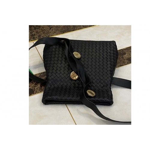 Bottega Veneta Fold Cross-body bag in Black Intrecciato Nappa leather Bottega Veneta Fold Cross-body bag in Black Intrecciato Nappa leather