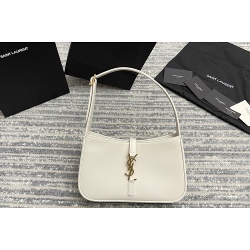 YSL LE 5 À 7 HOBO BAG IN White Smooth LEATHER YSL LE 5 À 7 HOBO BAG IN White Smooth LEATHER