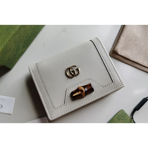 Gucci Diana card case wallet in White leather Gucci Diana card case wallet in White leather