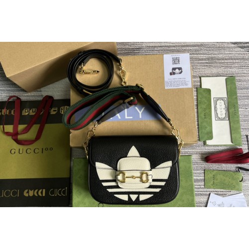 Gucci adidas x Gucci Horsebit 1955 mini bag in Black and white leather Gucci adidas x Gucci Horsebit 1955 mini bag in Black and white leather