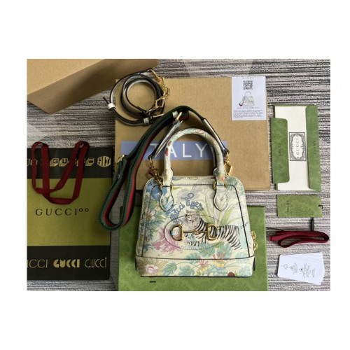Gucci Tiger Horsebit 1955 mini bag in Tiger and flower print off-white leather Gucci Tiger Horsebit 1955 mini bag in Tiger and flower print off-white leather