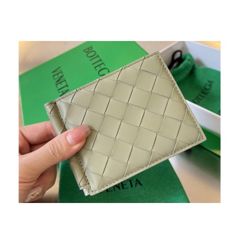 Bottega Veneta Intrecciato Bill Clip Wallet in Travertine Leather Bottega Veneta Intrecciato Bill Clip Wallet in Travertine Leather