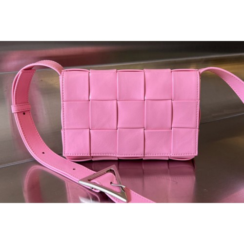 Bottega Veneta Small Cassette Bag in Pink Leather Bottega Veneta Small Cassette Bag in Pink Leather
