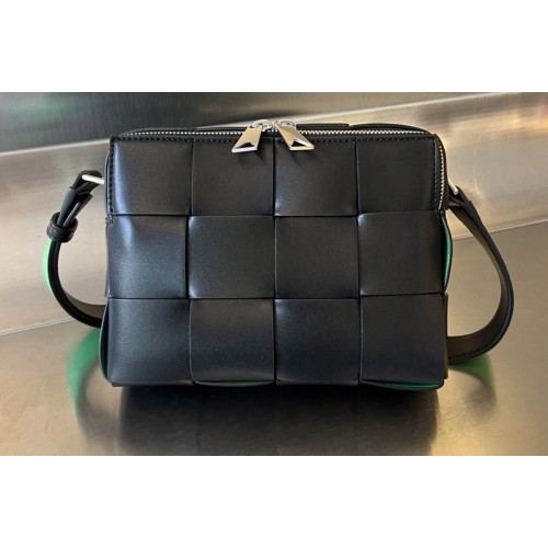 Bottega Veneta Cassette Camera Bag In Black Leather Bottega Veneta Cassette Camera Bag In Black Leather