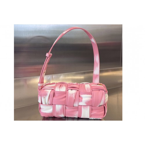 Bottega Veneta Small Brick Cassette Bag in Pink Leather Bottega Veneta Small Brick Cassette Bag in Pink Leather