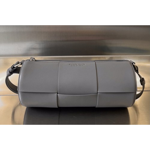 Bottega Veneta Medium Canette Bag in Grey Leather Bottega Veneta Medium Canette Bag in Grey Leather