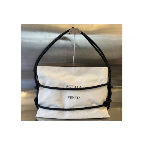 Bottega Veneta Quadronno Canvas shoulder bag in Natural Black Canvas Bottega Veneta Quadronno Canvas shoulder bag in Natural Black Canvas