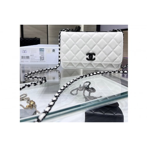 Chanel A84456 Wallet on Chain in White Leather Chanel A84456 Wallet on Chain in White Leather