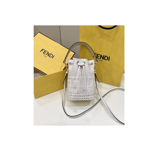 Fendi 8BS010 Small Mon Tresor bucket Mini bag in White leather with decorative stitching Fendi 8BS010 Small Mon Tresor bucket Mini bag in White leather with decorative stitching