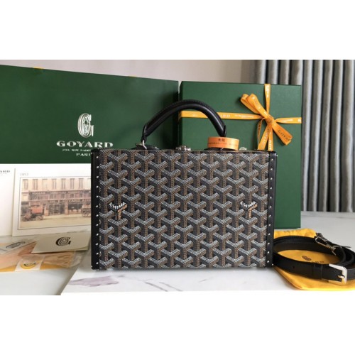 Goyard Grand Hotel Trunk Bag in Gray Goyardine Canvas Goyard Grand Hotel Trunk Bag in Gray Goyardine Canvas
