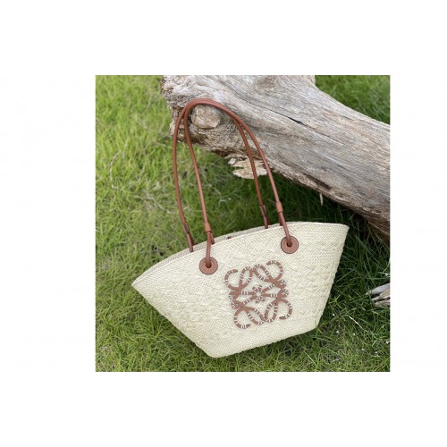 Loewe Small Anagram Basket bag in iraca palm and calfskin Loewe Small Anagram Basket bag in iraca palm and calfskin