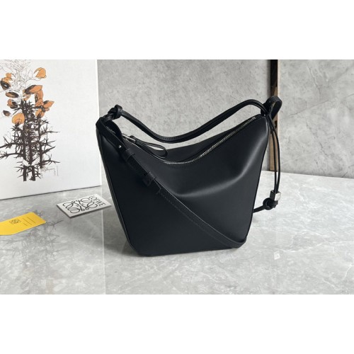 Loewe Mini Hammock Hobo bag in Black classic calfskin Loewe Mini Hammock Hobo bag in Black classic calfskin