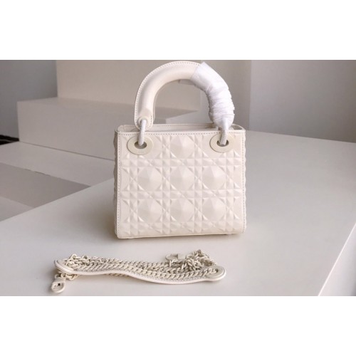 Dior M0505 Mini Lady Dior bag in White Cannage Calfskin with Diamond Motif Dior M0505 Mini Lady Dior bag in White Cannage Calfskin with Diamond Motif