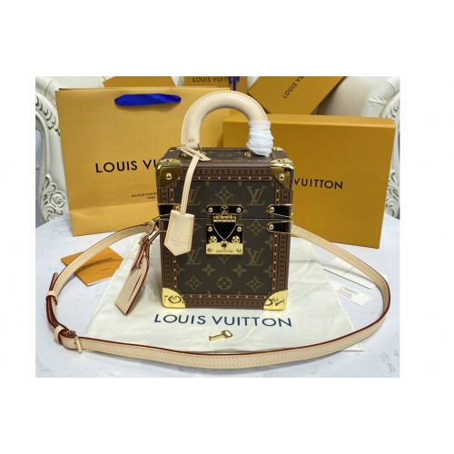 Louis Vuitton M10079 Camera Box in Monogram canvas Louis Vuitton M10079 Camera Box in Monogram canvas
