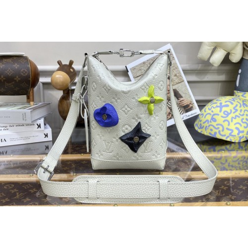 Louis Vuitton M20875 Hobo Cruiser PM bag in White Taurillon Monogram Louis Vuitton M20875 Hobo Cruiser PM bag in White Taurillon Monogram