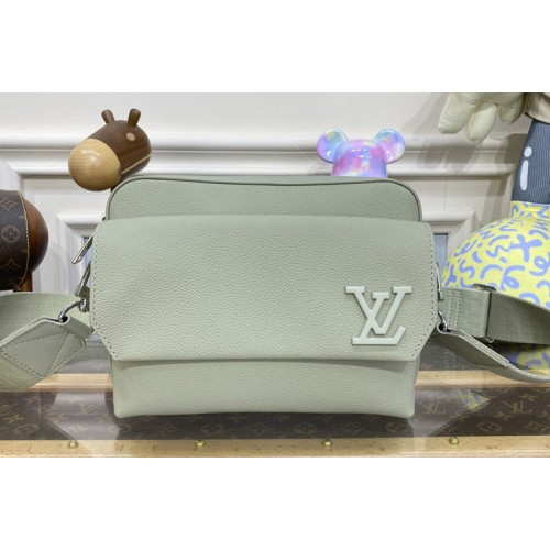 Louis Vuitton M22611 Fastline Messenger bag in Grey Cowhide leather Louis Vuitton M22611 Fastline Messenger bag in Grey Cowhide leather