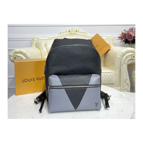 Louis Vuitton M30728 Discovery backpack in Gray monochrome Taiga leather Louis Vuitton M30728 Discovery backpack in Gray monochrome Taiga leather
