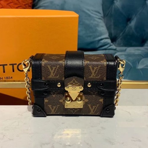 Louis Vuitton M68566 Essential Trunk Bags Monogram Canvas Louis Vuitton M68566 Essential Trunk Bags Monogram Canvas