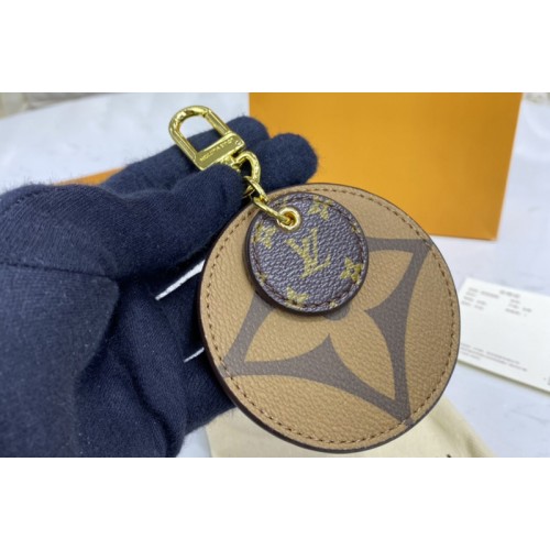 Louis Vuitton M69317 Monogram Reverse key holder and bag charm Louis Vuitton M69317 Monogram Reverse key holder and bag charm