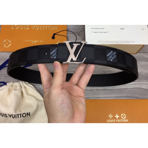 Louis Vuitton MP314T Initials 40mm reversible belt in Damier Graphite With Silver Buckle Louis Vuitton MP314T Initials 40mm reversible belt in Damier Graphite With Silver Buckle