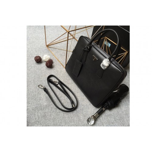 Prada VS0368 Saffiano Leather Work Bag in Black Saffiano Leather Prada VS0368 Saffiano Leather Work Bag in Black Saffiano Leather