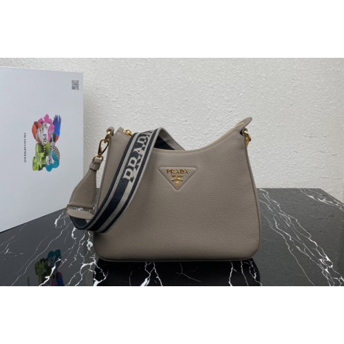 Prada 1BC178 Leather bag in Grey Leather Prada 1BC178 Leather bag in Grey Leather