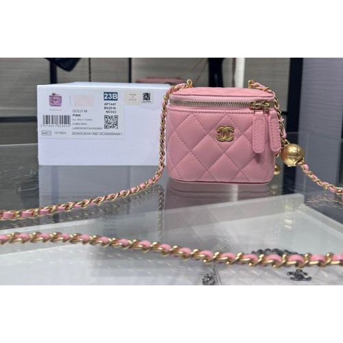 Chanel AP1447 Clutch With Chain in Pink Lambskin Chanel AP1447 Clutch With Chain in Pink Lambskin