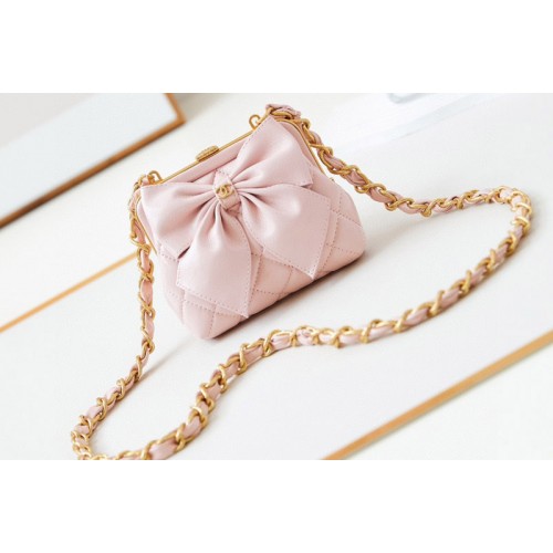 Chanel AP4028 Clutch With Chain in Pink Lambskin Chanel AP4028 Clutch With Chain in Pink Lambskin