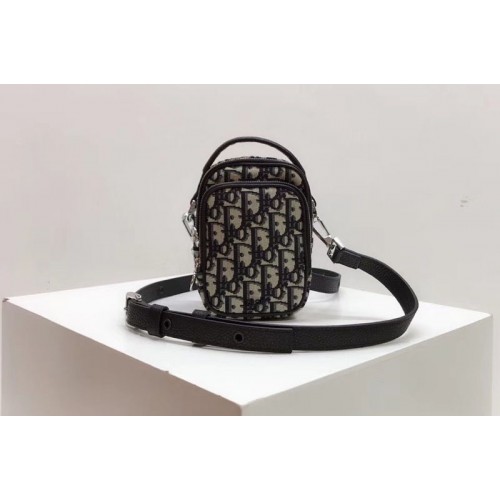 Dior Oblique Phone Bag in blue Dior Oblique jacquard canvas Dior Oblique Phone Bag in blue Dior Oblique jacquard canvas
