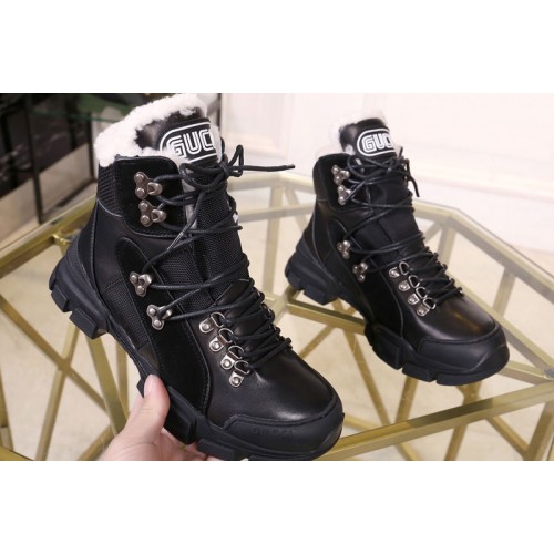 Mens Womens Gucci Flashtrek sneaker Black Leather with shearling lining Mens Womens Gucci Flashtrek sneaker Black Leather with shearling lining