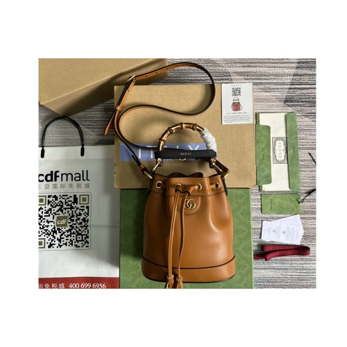 Gucci Diana mini bucket bag in Light Brown leather Gucci Diana mini bucket bag in Light Brown leather